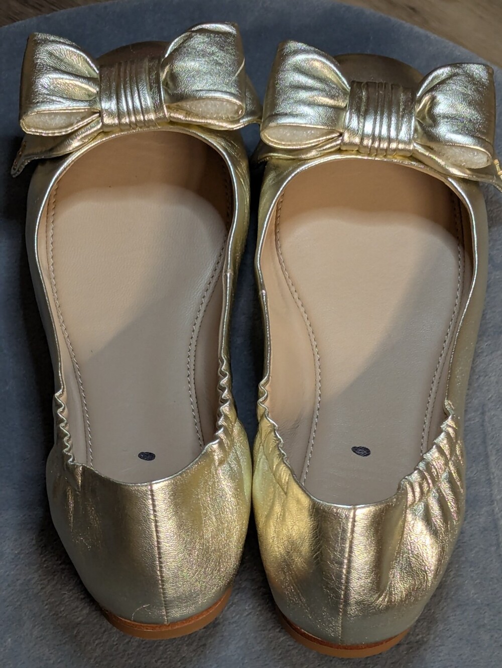 Tory Burch Gold Metallic Devine Bow Ballet Flats Size 7.5/8 - Picture 5 of 11
